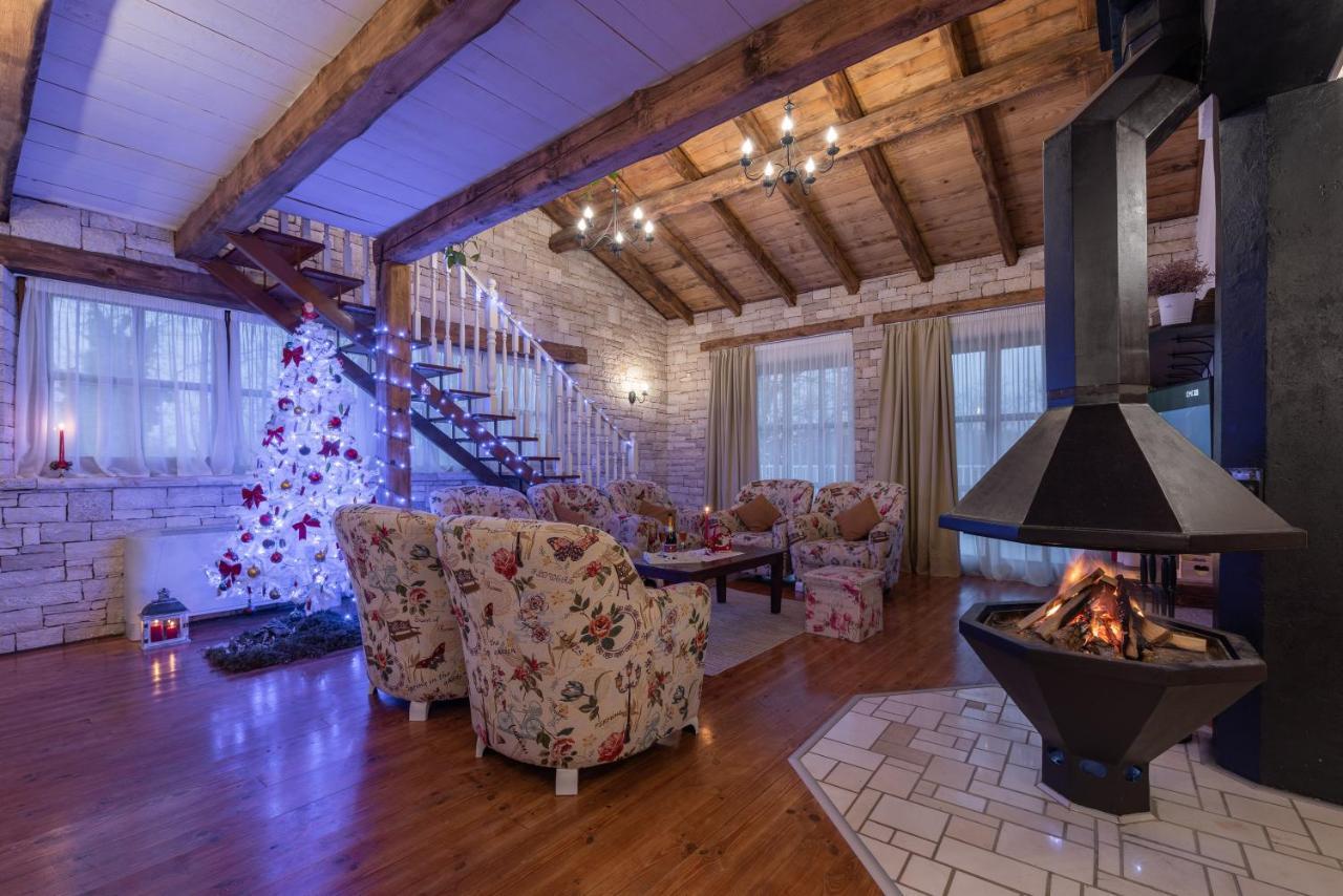 Family Villa Lipica With Private Pool And Jacuzzi Pazin Exterior foto