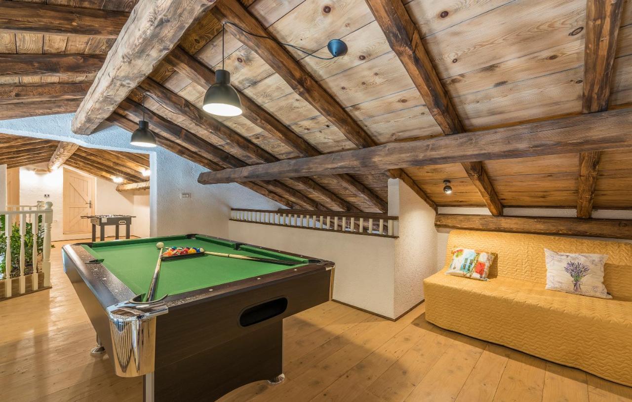 Family Villa Lipica With Private Pool And Jacuzzi Pazin Exterior foto
